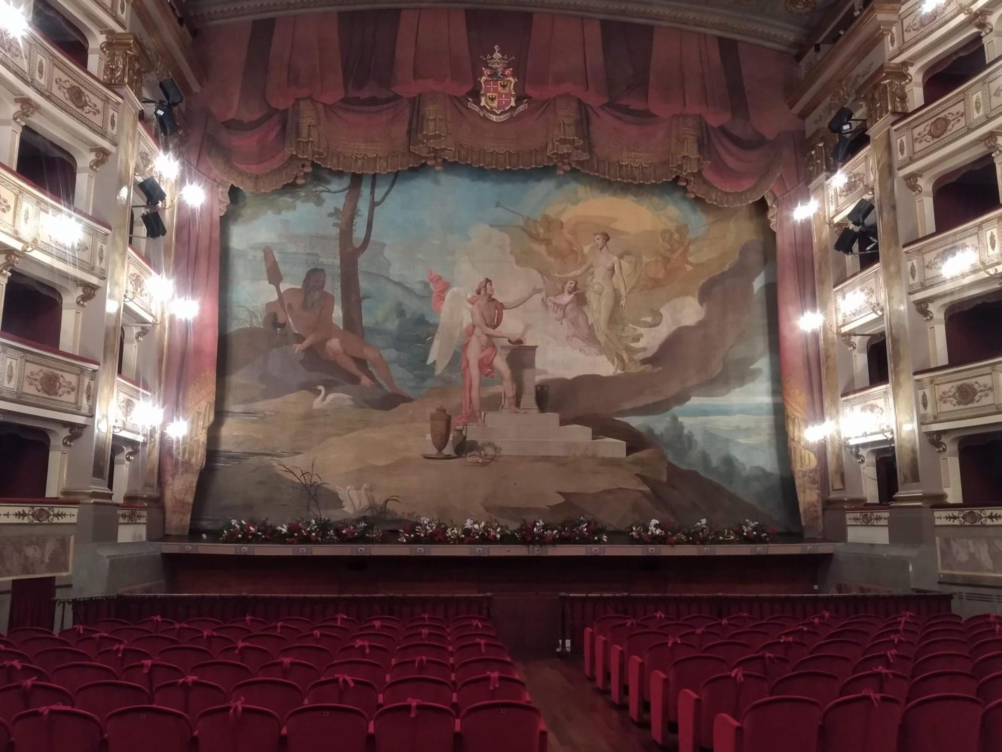 Casa Vacanze Nel Centro Storico Di Fermo Happy Song Eksteriør bilde
